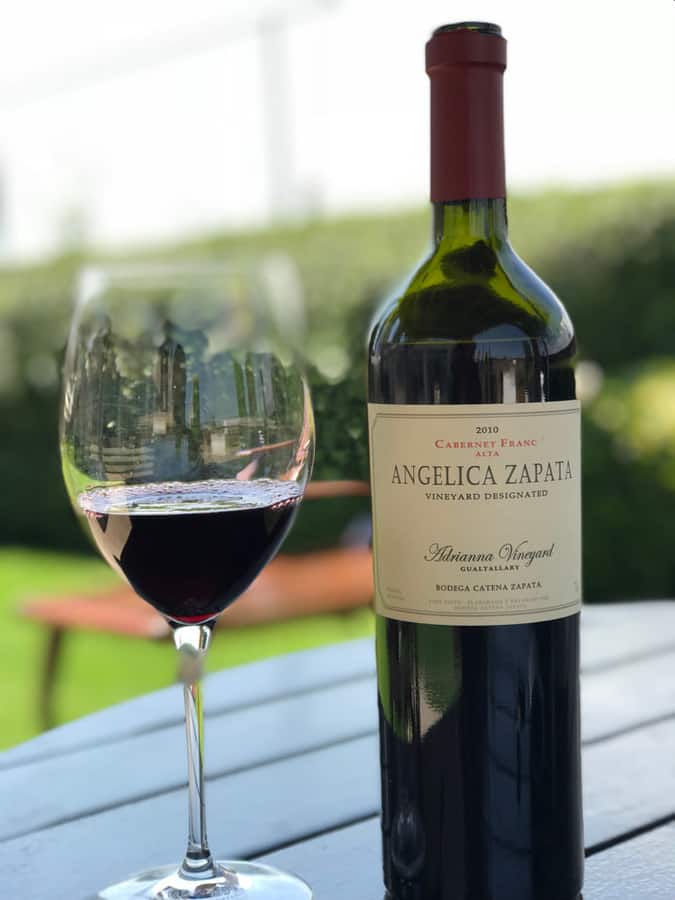 Angélica Zapata Cabernet Franc Adrianna Vineyard al aire libre